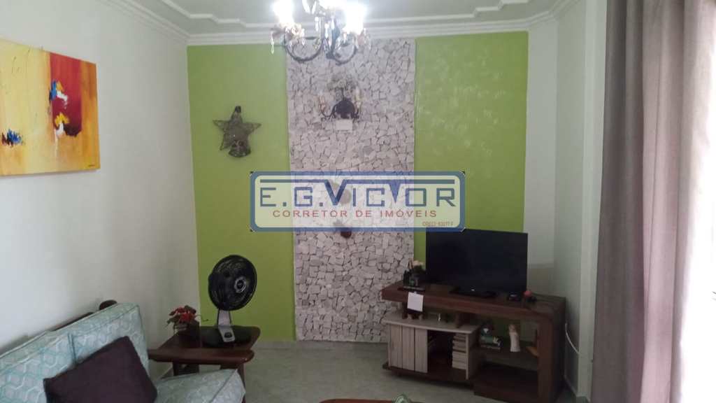 Apartamento em Mongaguá, no bairro Centro