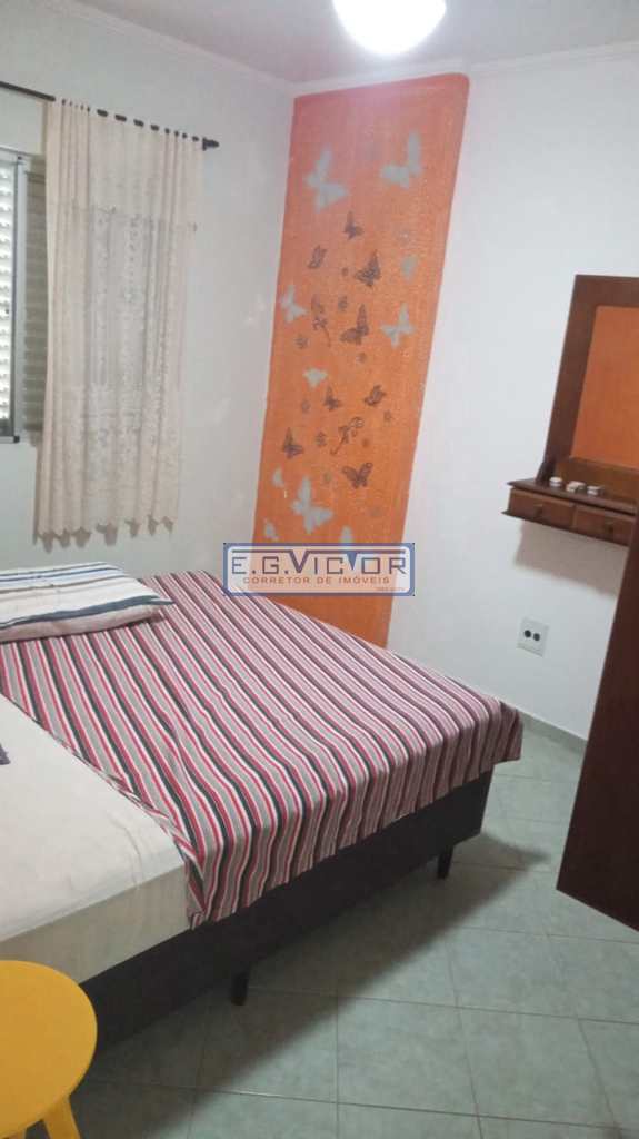 Apartamento em Mongaguá, no bairro Centro