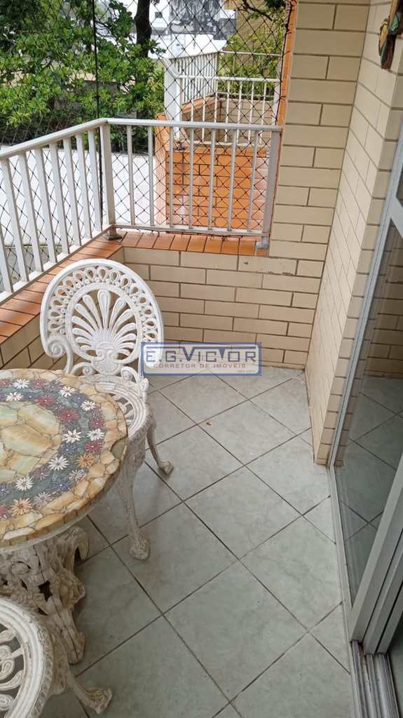 Apartamento em Mongaguá, no bairro Centro