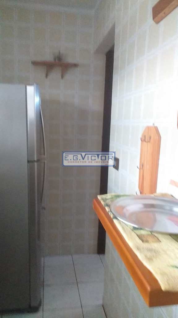 Apartamento em Mongaguá, no bairro Pedreira
