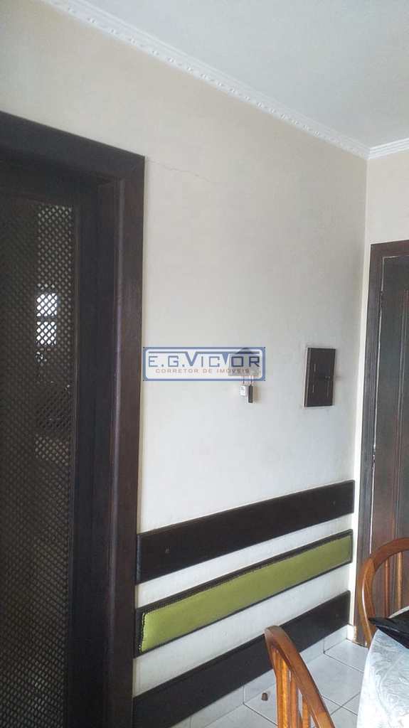 Apartamento em Mongaguá, no bairro Pedreira