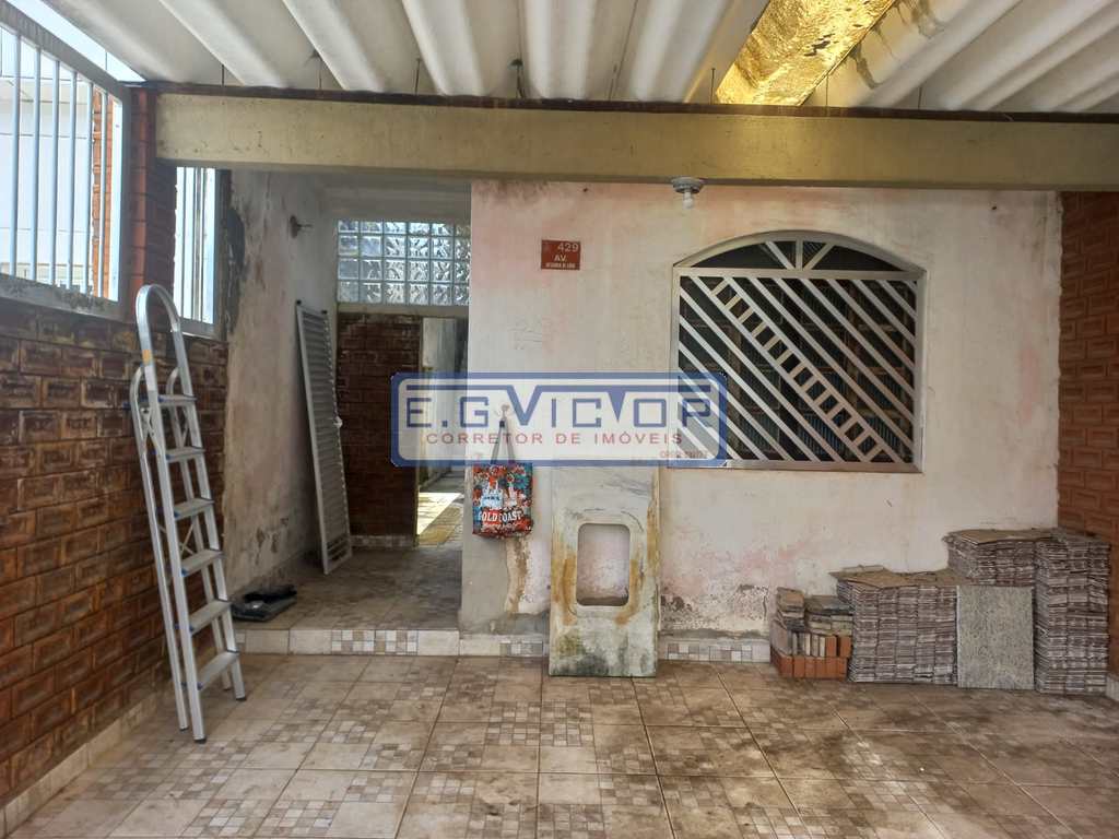 Casa em Mongaguá, no bairro Balneário Umuarama