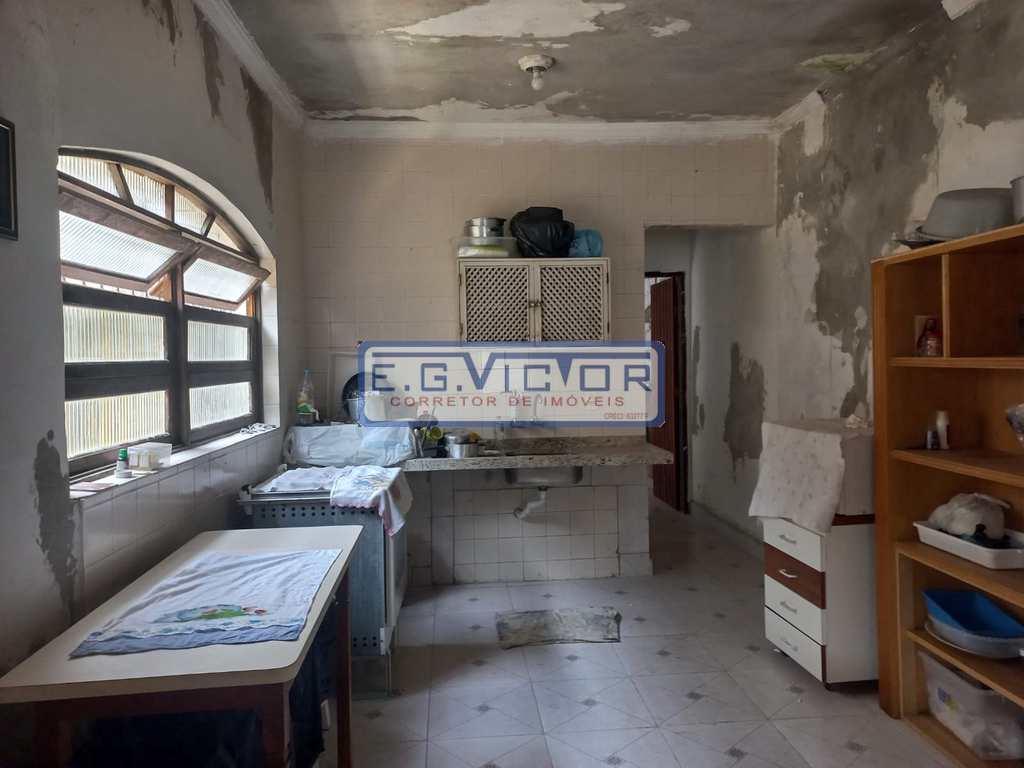 Casa em Mongaguá, no bairro Balneário Umuarama