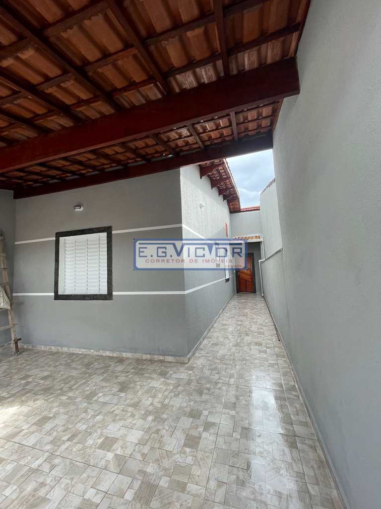 Casa em Mongaguá, no bairro Balneário Anchieta