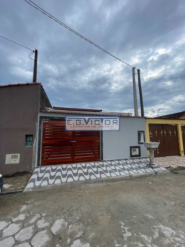 Casa em Mongaguá, no bairro Balneário Anchieta