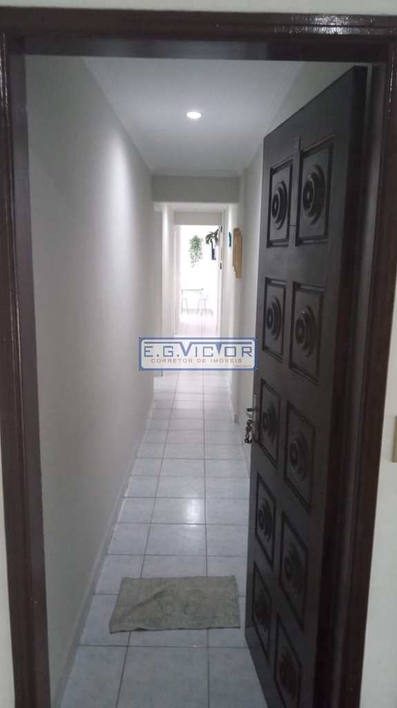 Apartamento em Mongaguá, no bairro Centro