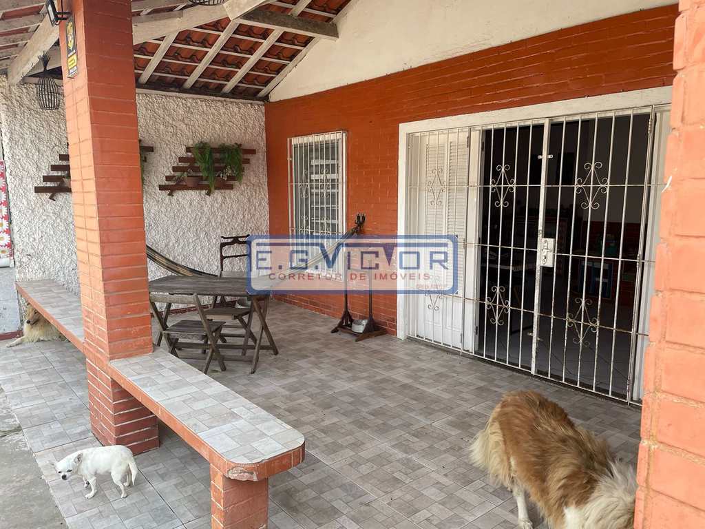 Casa em Mongaguá, no bairro Vl Atlantica