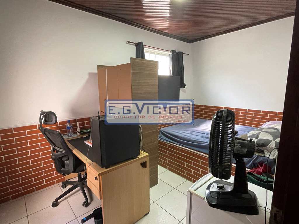 Casa em Mongaguá, no bairro Vl Atlantica