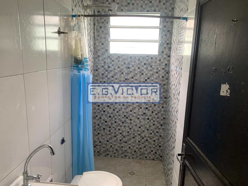 Casa em Mongaguá, no bairro Balneário Cascais