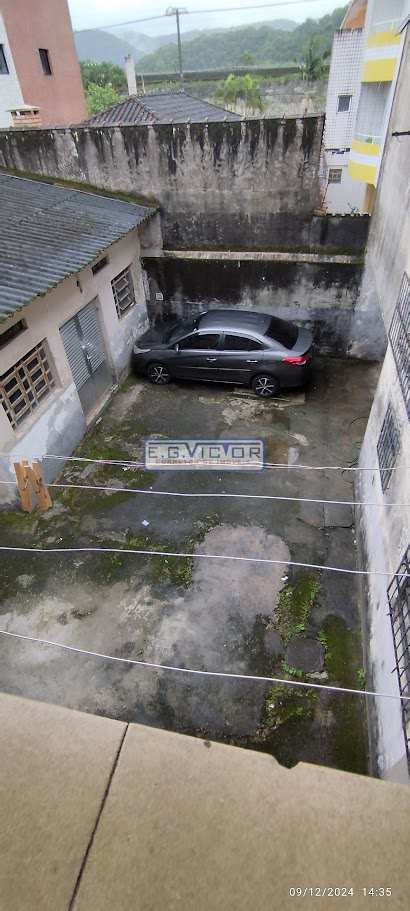 Apartamento em Mongaguá, no bairro Jardim Aguapeu