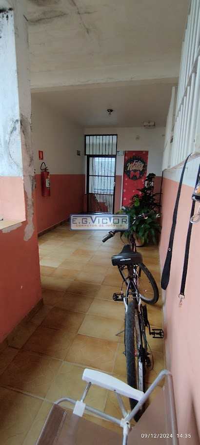 Apartamento em Mongaguá, no bairro Jardim Aguapeu