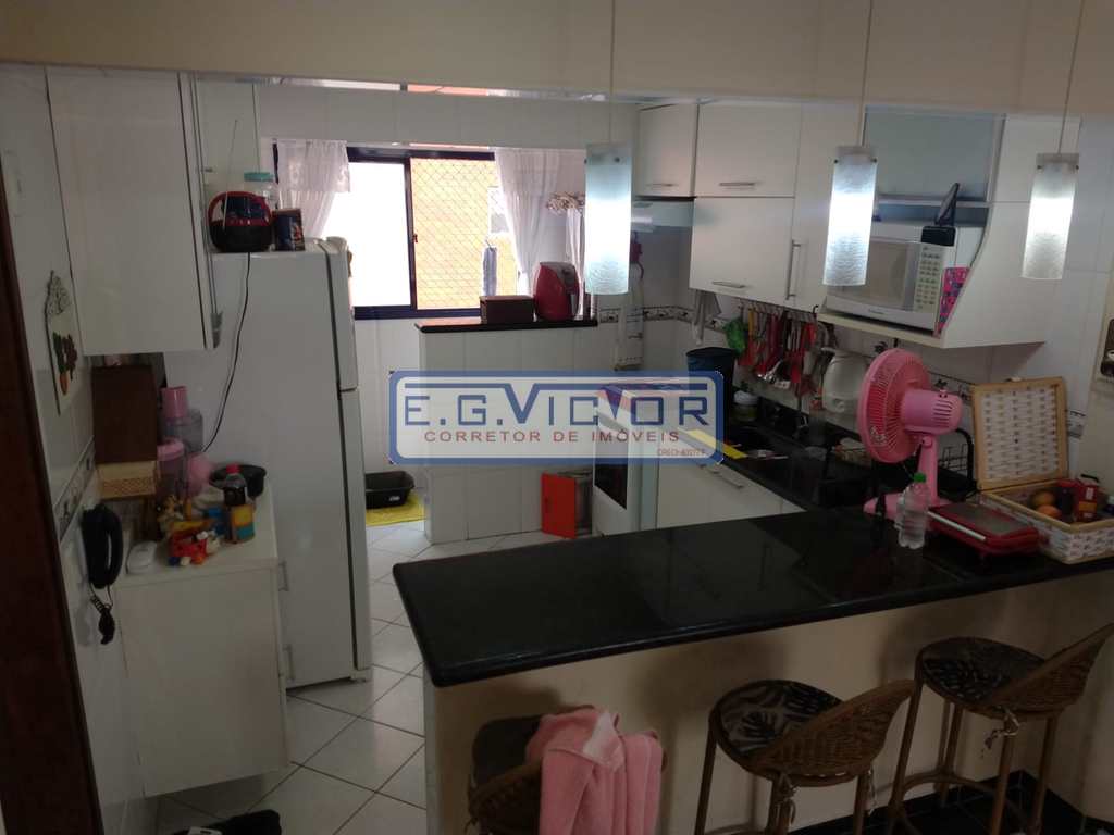 Apartamento em Praia Grande, no bairro Tupi