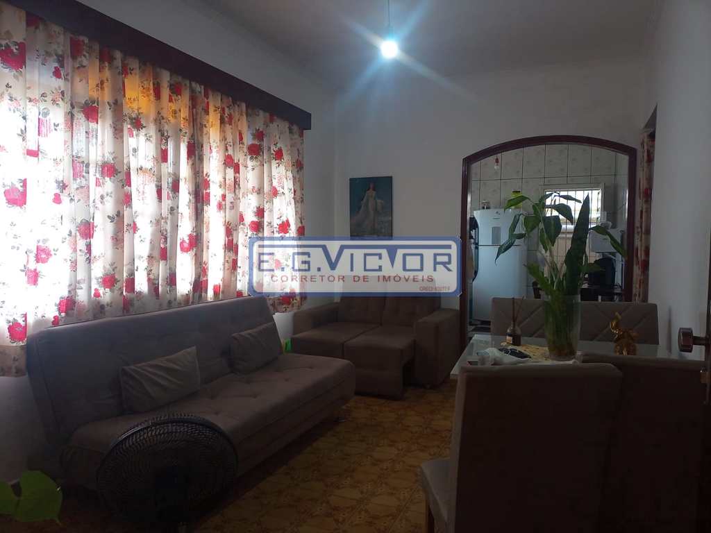 Casa em Praia Grande, no bairro Solemar