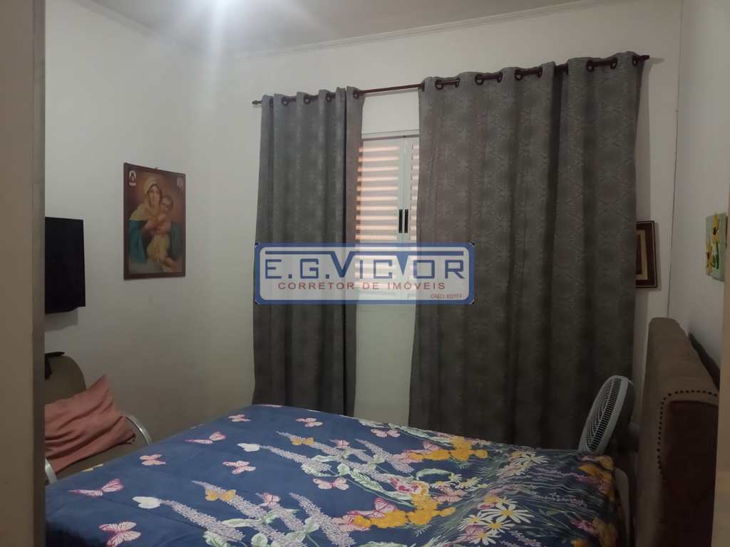 Casa em Praia Grande, no bairro Solemar