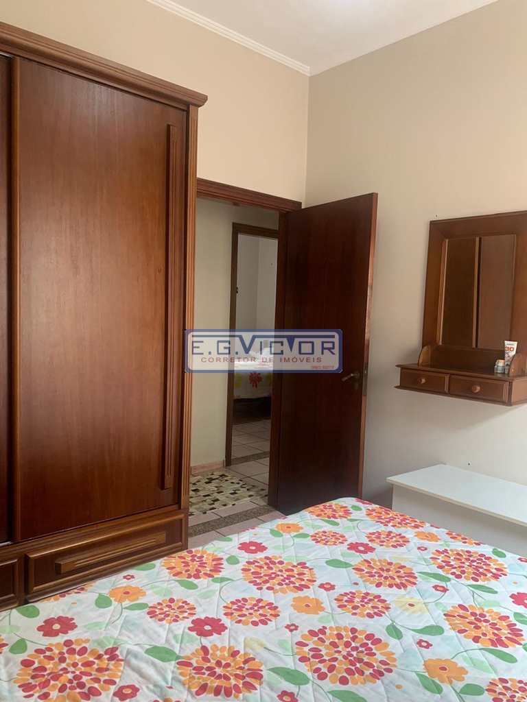 Casa em Mongaguá, no bairro Jardim Anhanguera