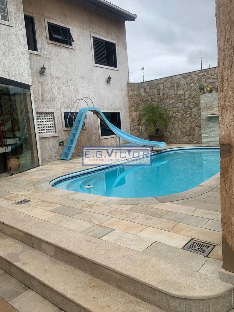 Casa em Mongaguá, no bairro Jardim Anhanguera