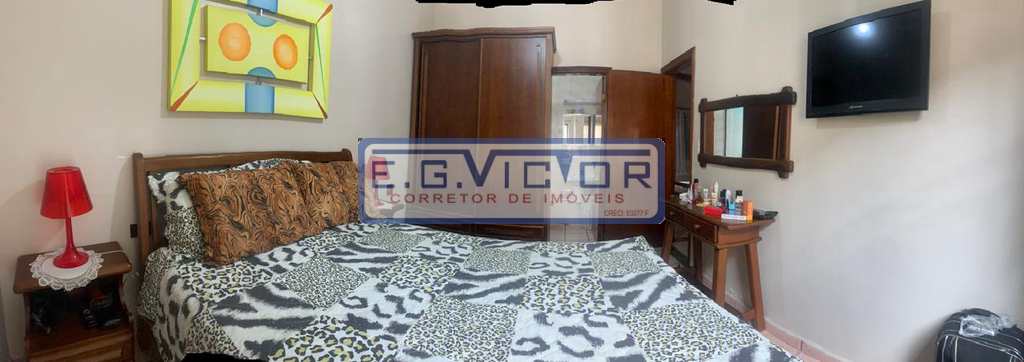 Casa em Mongaguá, no bairro Jardim Anhanguera