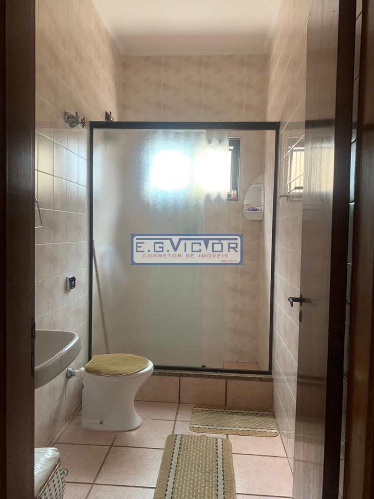 Casa em Mongaguá, no bairro Jardim Anhanguera