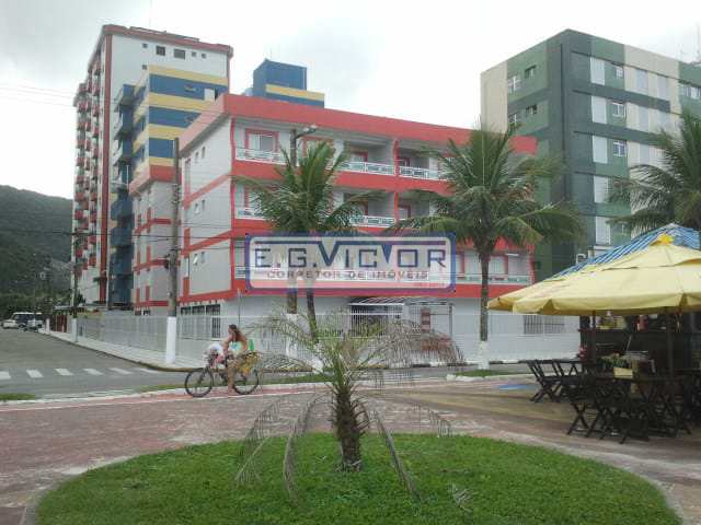 Apartamento em Mongaguá, no bairro Centro