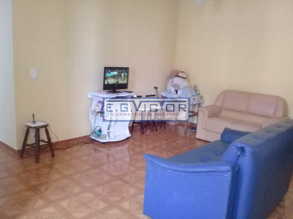Apartamento em Mongaguá, no bairro Centro
