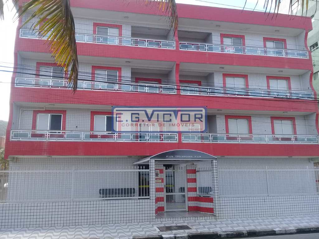 Apartamento em Mongaguá, no bairro Centro