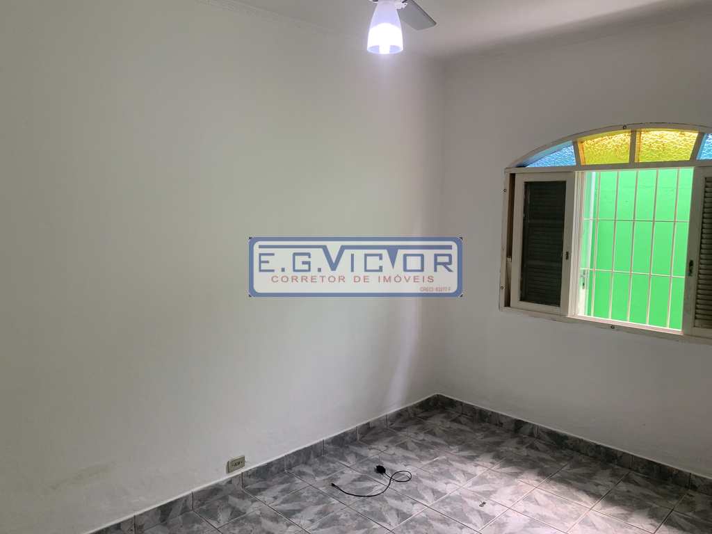 Casa em Mongaguá, no bairro Jardim Praia Grande