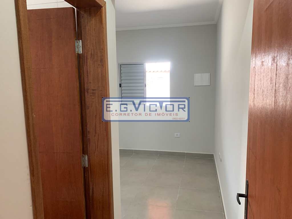 Casa em Mongaguá, no bairro Vila Oceanopolis