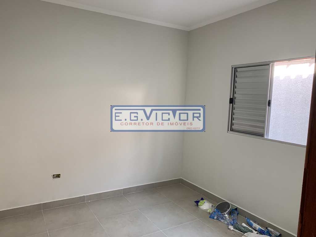 Casa em Mongaguá, no bairro Vila Oceanopolis