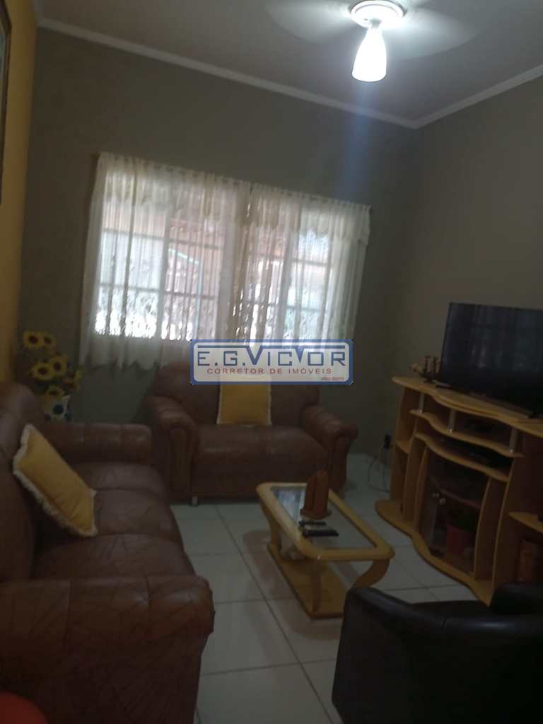 Casa em Praia Grande, no bairro Solemar