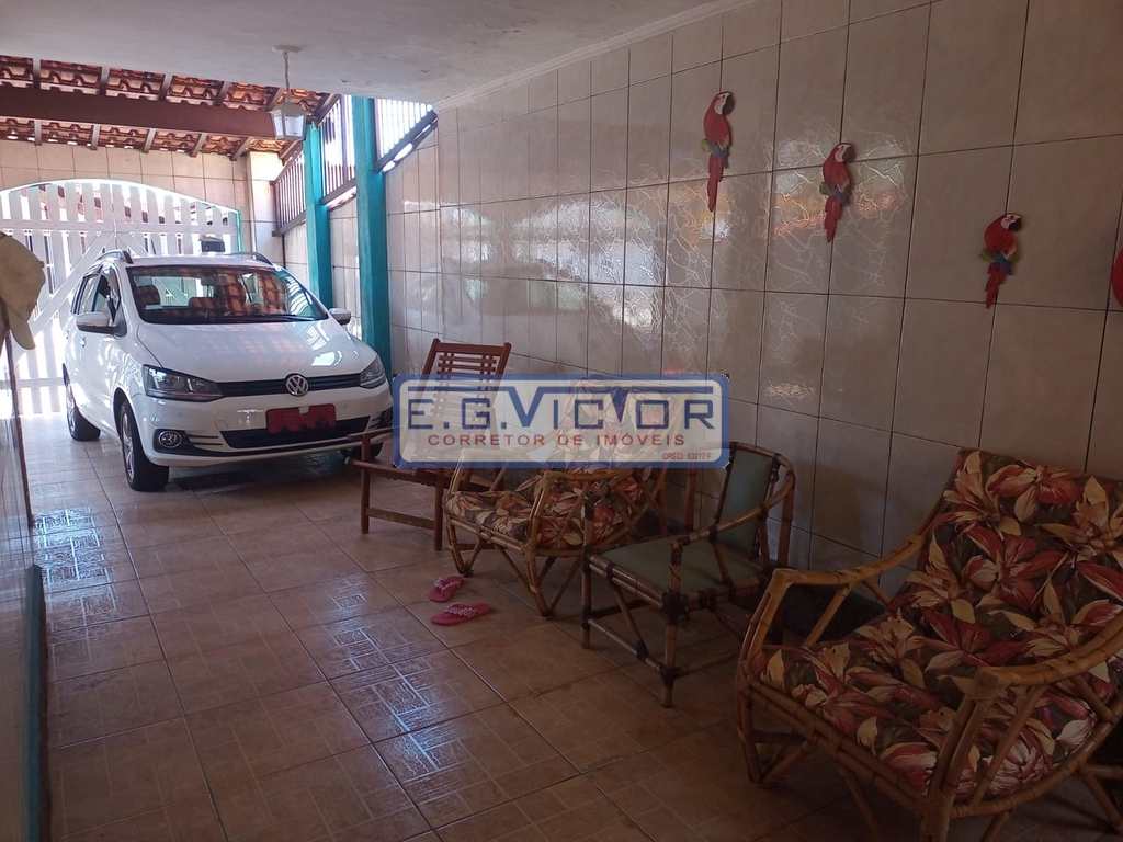 Casa em Praia Grande, no bairro Solemar