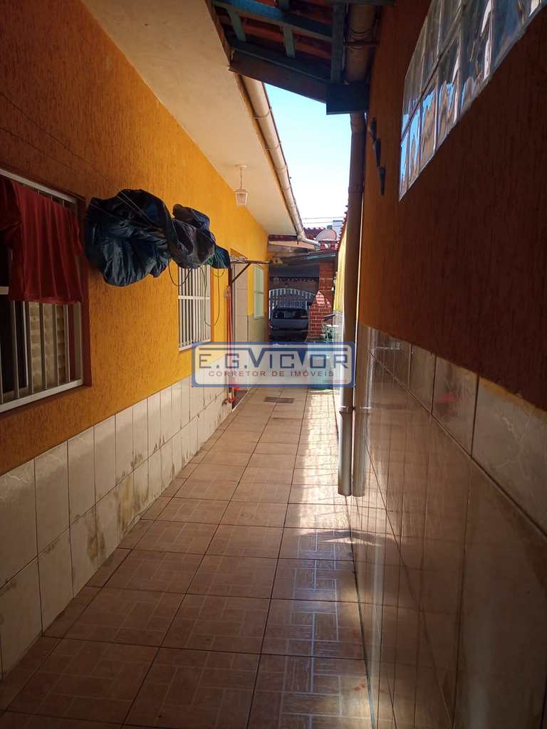 Casa em Praia Grande, no bairro Solemar