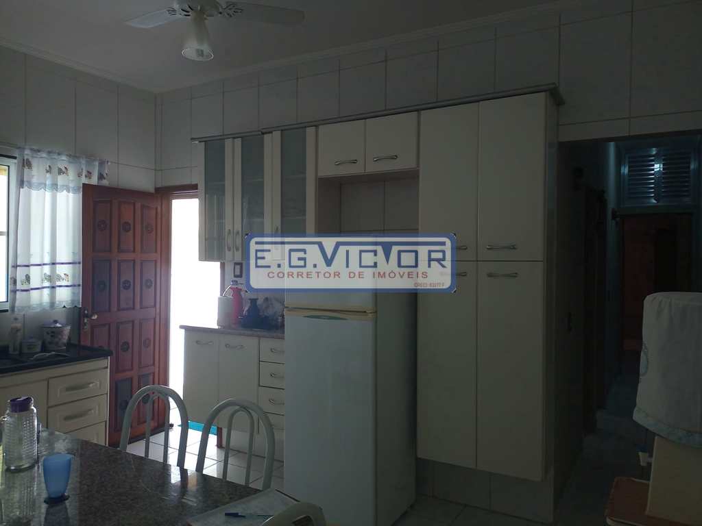 Casa em Praia Grande, no bairro Solemar