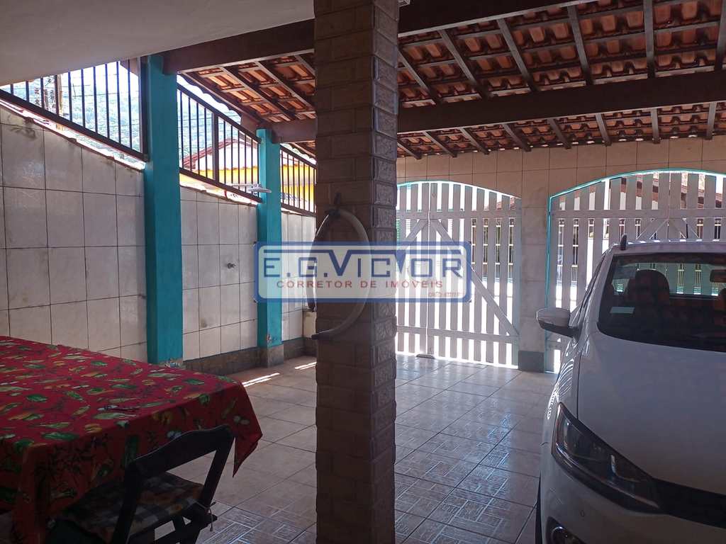 Casa em Praia Grande, no bairro Solemar