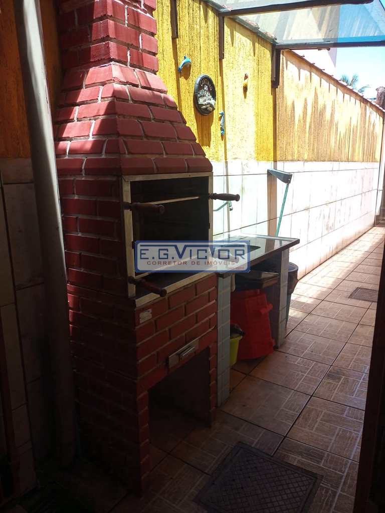 Casa em Praia Grande, no bairro Solemar