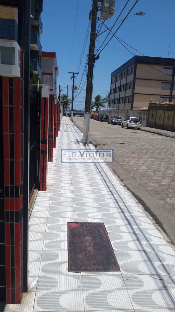 Apartamento em Mongaguá, no bairro Jd Marina
