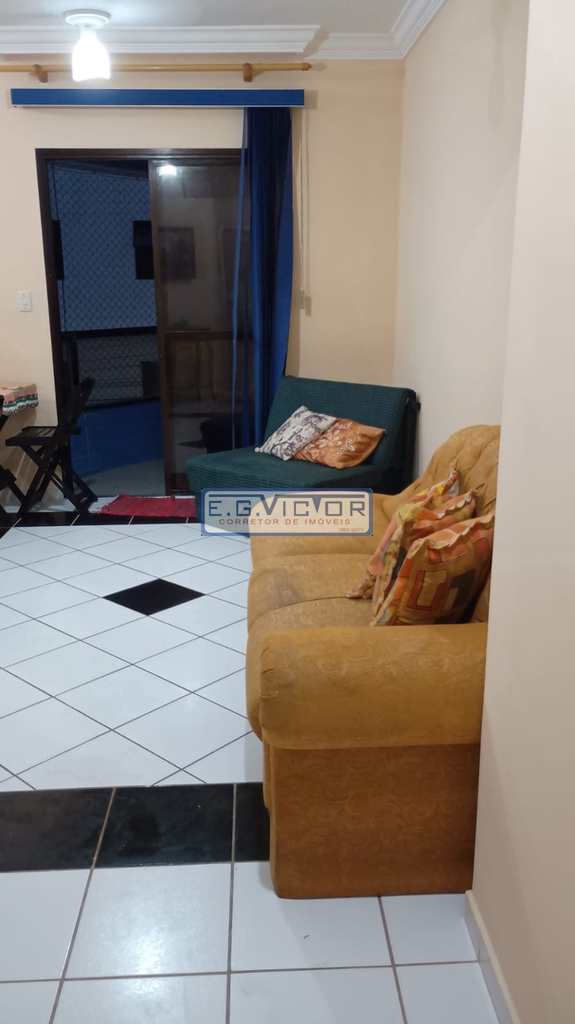 Apartamento em Mongaguá, no bairro Centro