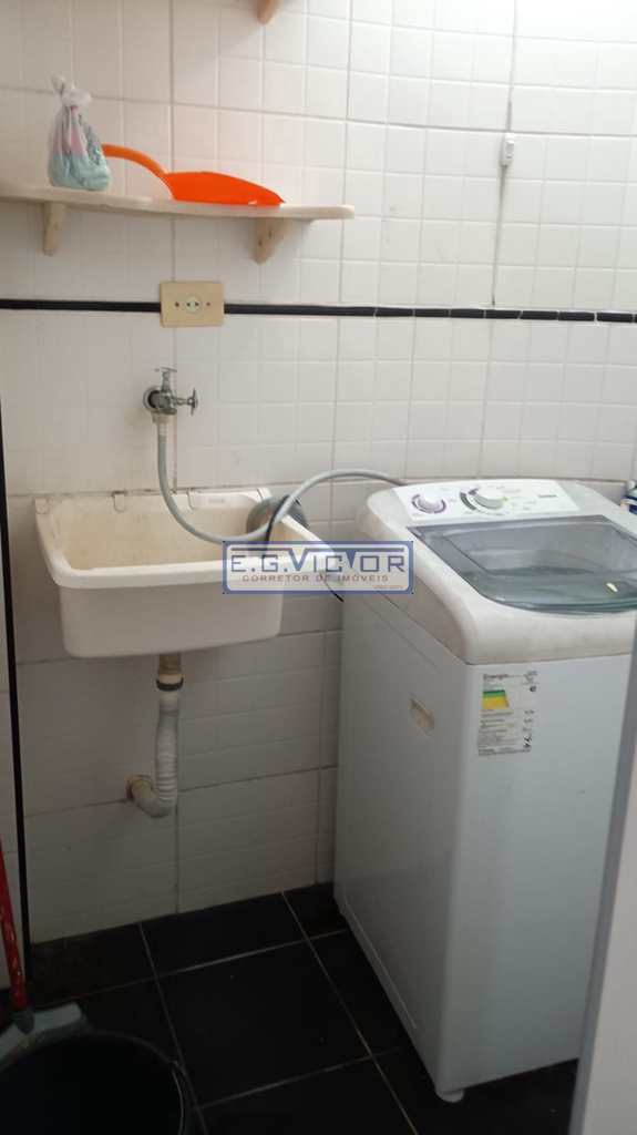 Apartamento em Mongaguá, no bairro Centro