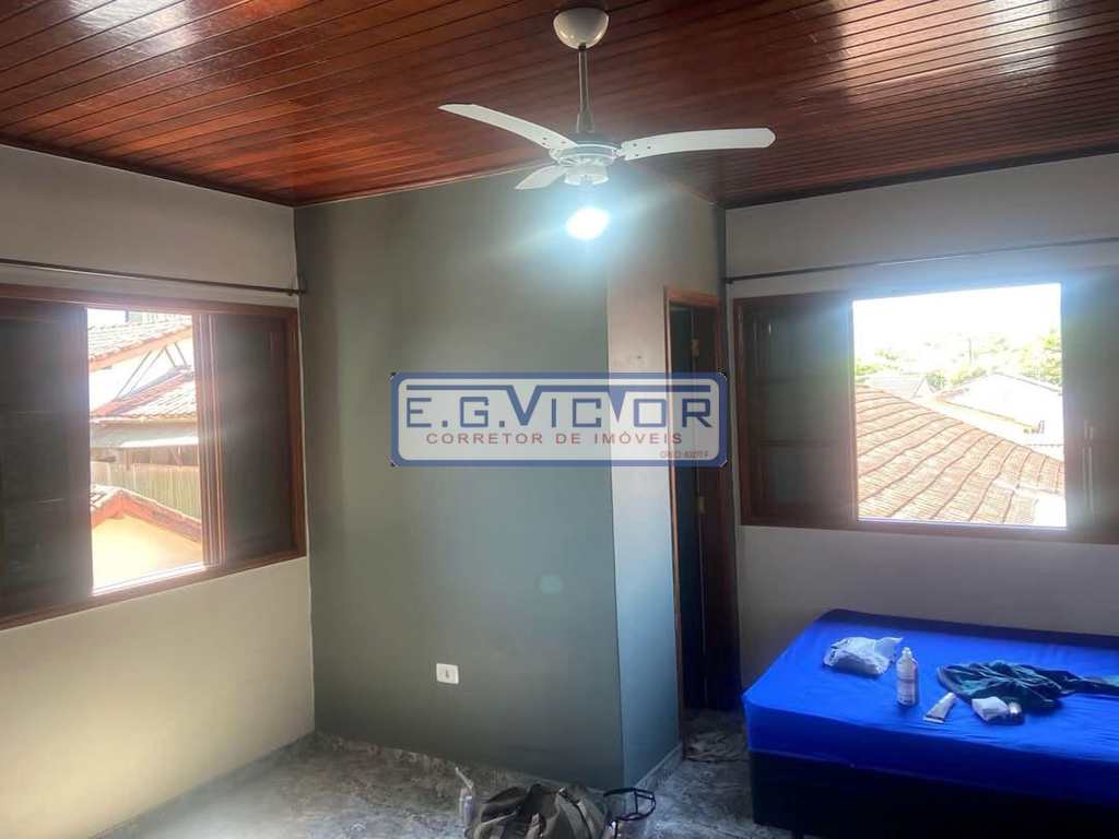 Casa em Mongaguá, no bairro Vera Cruz