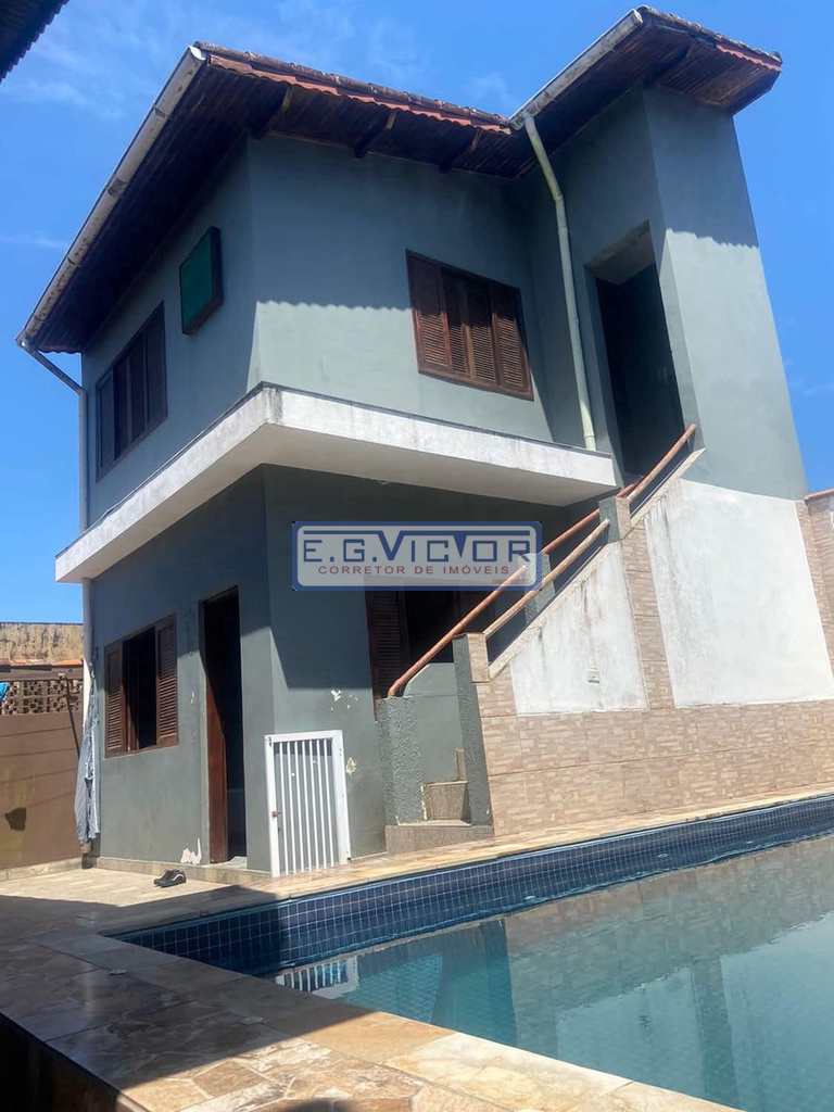 Casa em Mongaguá, no bairro Vera Cruz