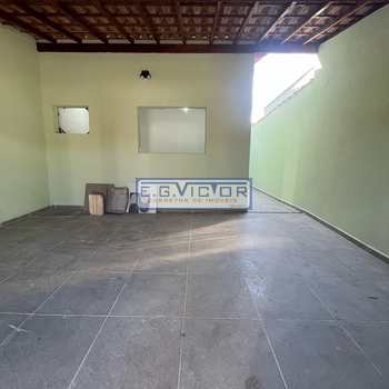 Casa em Mongaguá, bairro Vila Anhanguera