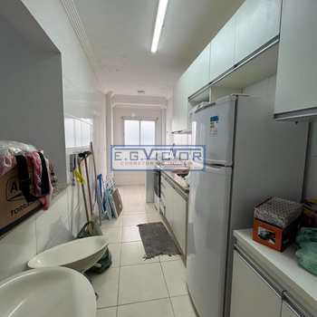 Apartamento em Mongaguá, bairro Jardim Anhanguera