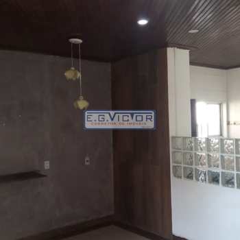 Casa em Mongaguá, bairro Jardim Aguapeu
