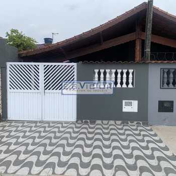 Casa em Mongaguá, bairro Balneário Jussara