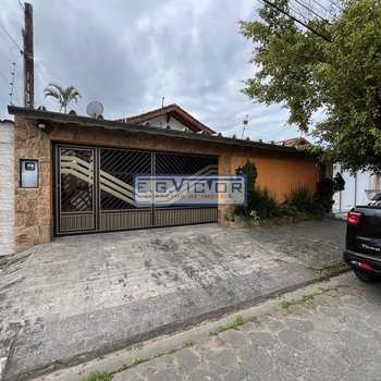Casa em Mongaguá, bairro Vila Vera Cruz