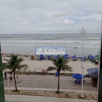 Apartamento em Mongaguá, bairro Centro