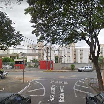 Apartamento em Sorocaba, bairro Jardim Guadalajara
