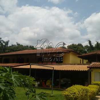 Casa em Ibiúna, bairro Centro