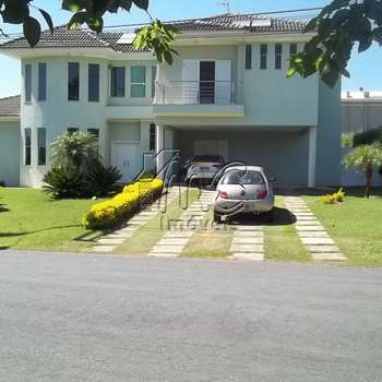Sobrado de Condomínio em Araçoiaba da Serra, bairro Centro