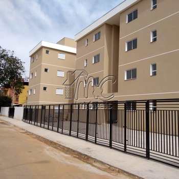 Kitnet em Sorocaba, bairro Jardim Simus