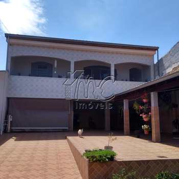 Casa em Votorantim, bairro Green Valley